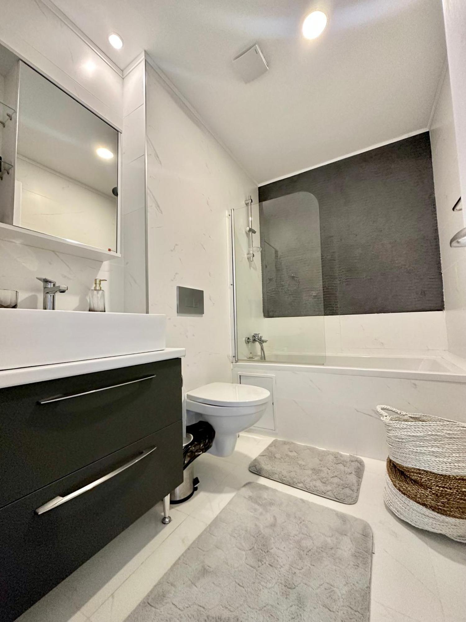 Double Studio A306 Stayinn By Cosmopolis Stefanestii de Jos Luaran gambar